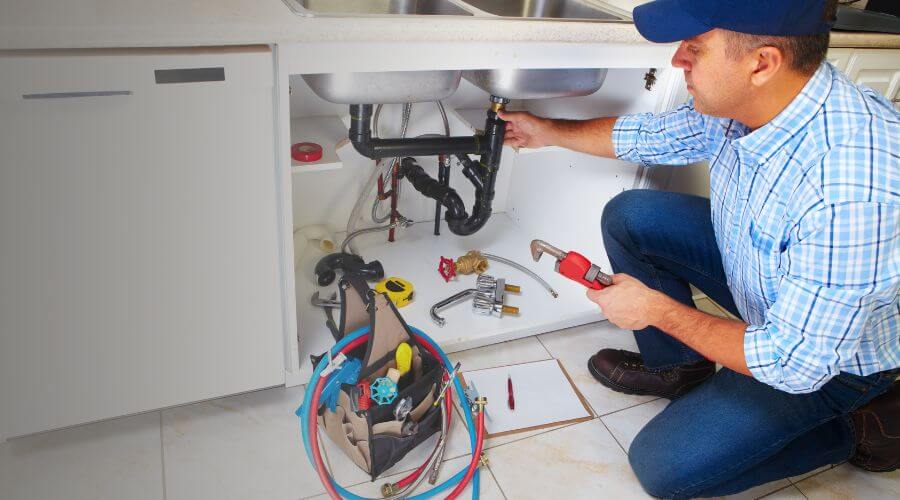 Local tankless water heater installation in Colona, IL